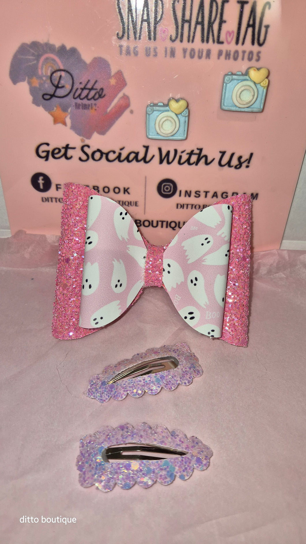 Pink Halloween Glitter Ghost bow