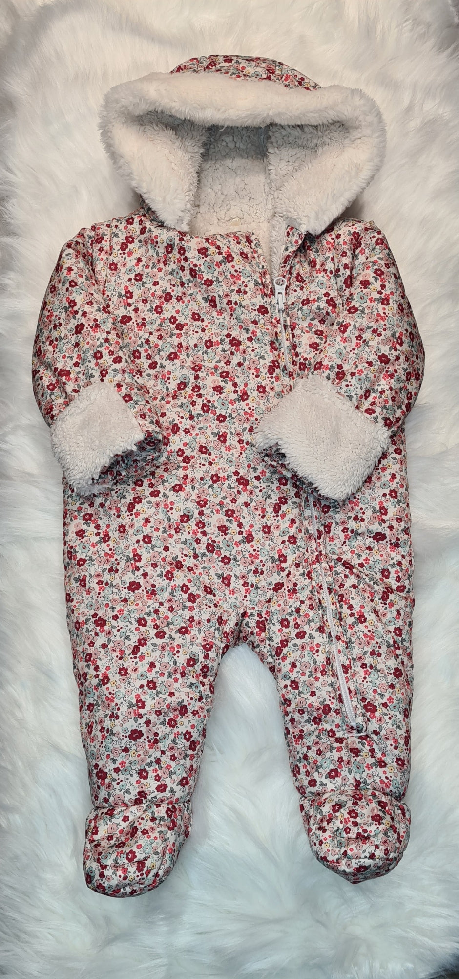 Girls 3-6 months Flower Snow Suit