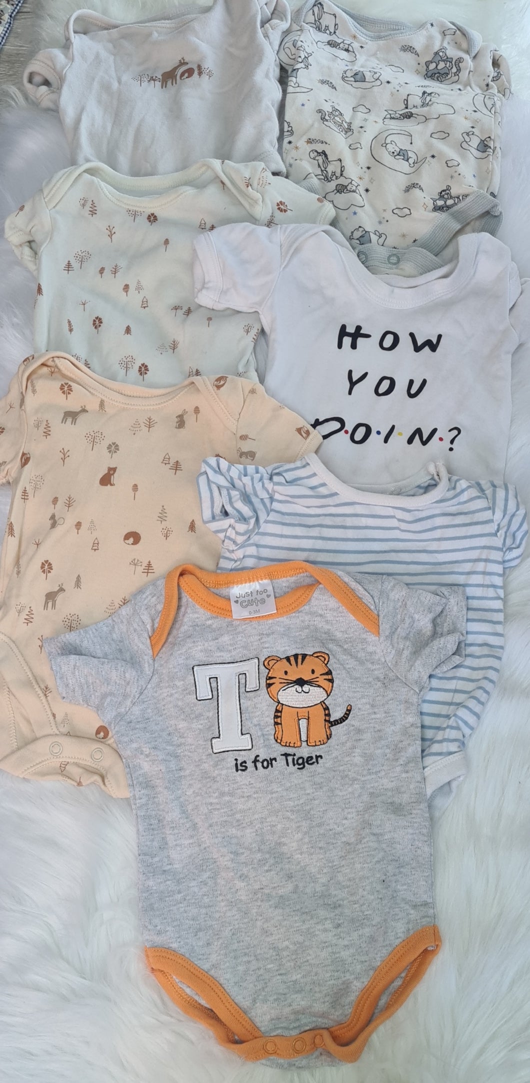 Boys 0-3 Months - 7 Piece Mixed Set of Vests